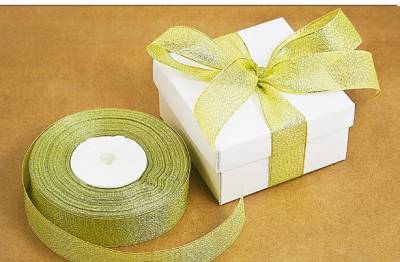 Золотистая парчовая лента 25 мм