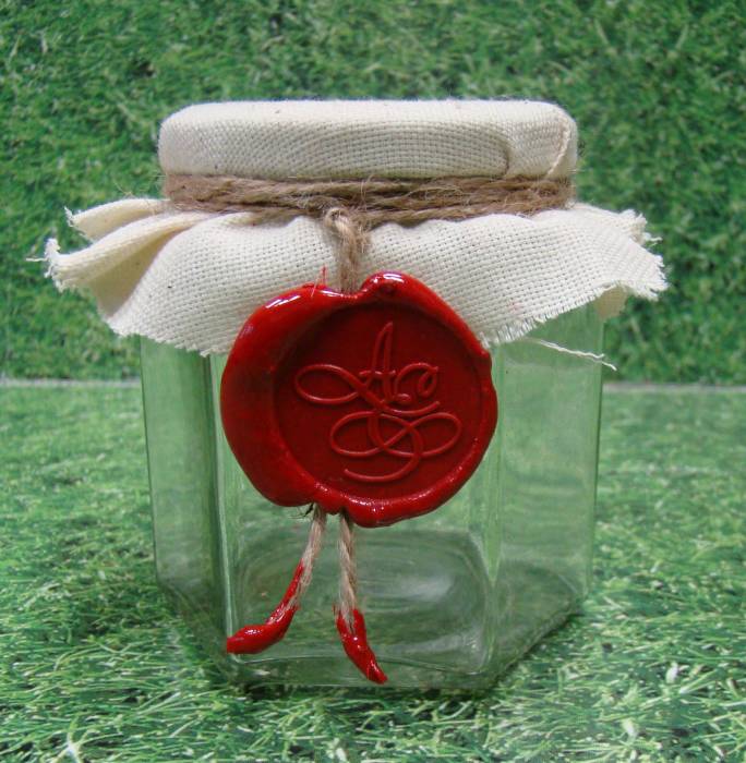 Эксклюзивная баночка Авокадо в форме шестигранника объёмом 0.196 л 1