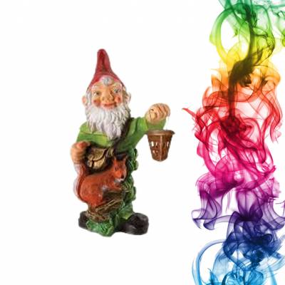 Садовая фигура купить Гном с белкой высота 70 см смородина