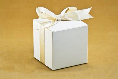 Коробочка для сладостей Бомонд белая