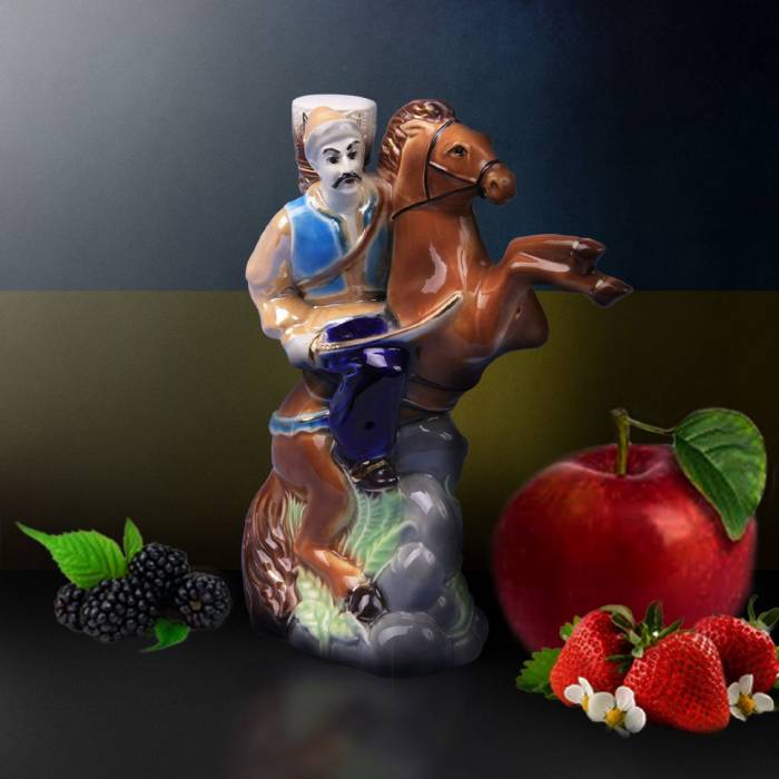 Купити Купити Бутылка керамическая "Казак на коне" 1 л в Україні в Україні