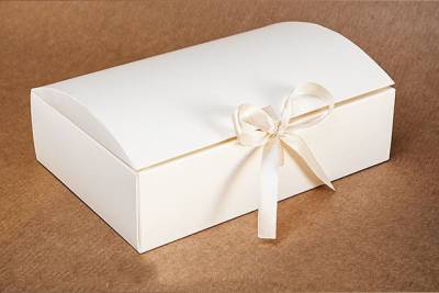 Купить Коробочка Шанталь с ленточкой