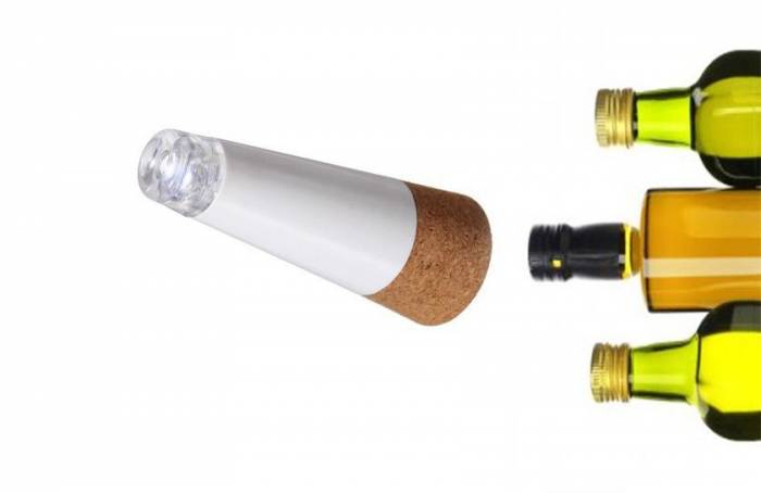 Купити Купити Пробка для бутылок Recharge Bottle light с подсветкой Фунафути в Україні в Україні