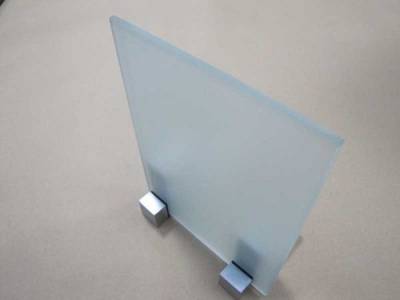 Купить стекло сатин толщиной 6мм Апистограмма