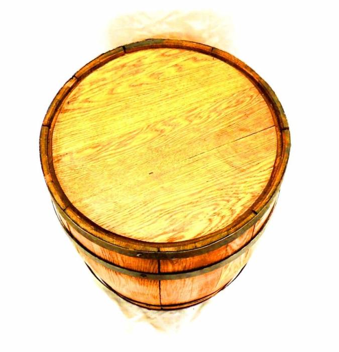 Купить дубовую бочку декоративную Бугенвиль 100 л