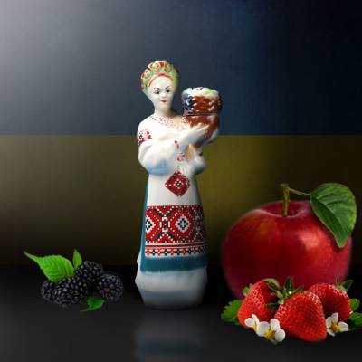 Бутылка керамическая &quot;Украинка&quot; 1 л