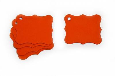 Фигурная оранжевая бирка для подарков