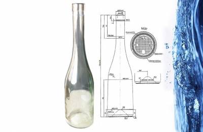 Бутылка Изабелла прозрачная 0.7л 