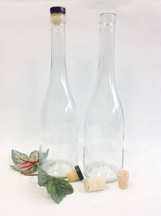 Бутылка Изабелла прозрачная 0.7л 