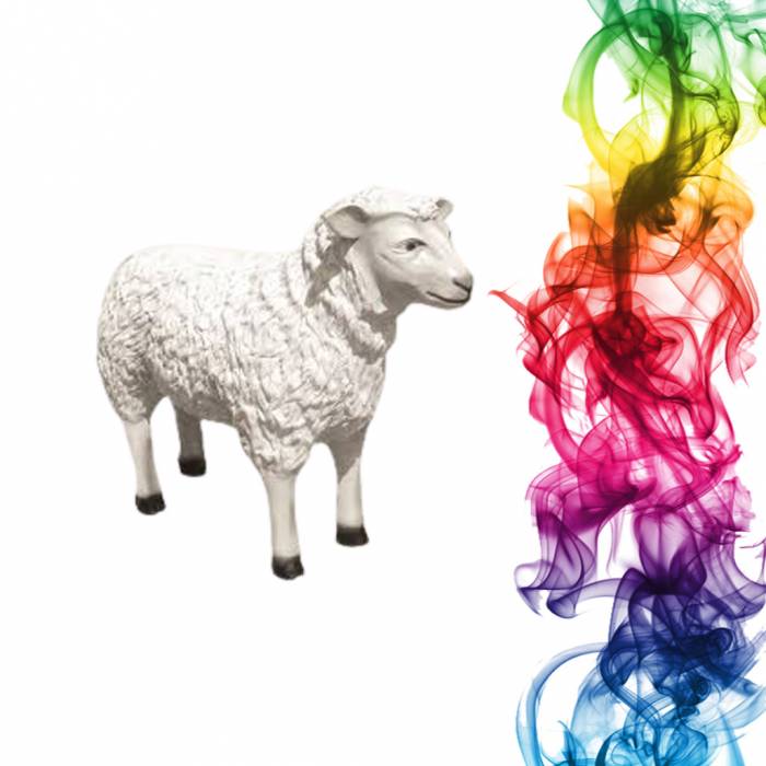 Садовая фигура купить Овца высота 43 см лайм