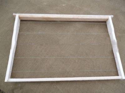 Рамка украинская (сбитая и натянутая н/ж проволокой в 4 ряда)