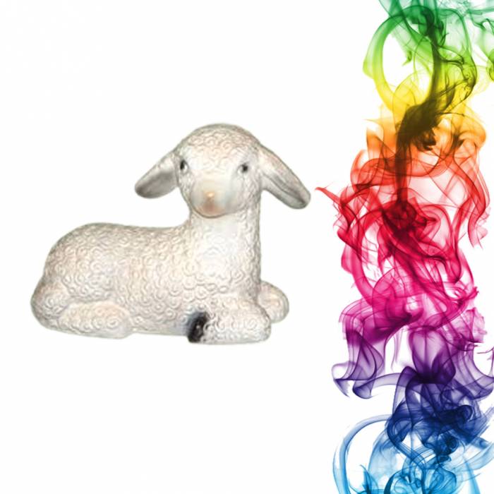 Садовая фигура купить Ягненок лежачий высота 20 см  сирень