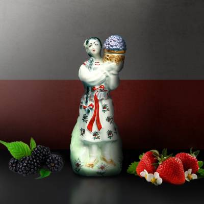 Сувенирная бутылка &quot;Панночка&quot; 1 л