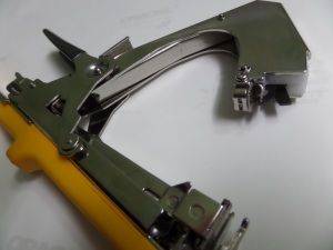 Степлер для подвязки винограда "Желток"