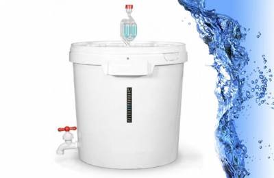 Комплект для брожения Улучшенный 30 литров в сборе с гидрозатвором сливным краном и жк-термометром Новогрудок