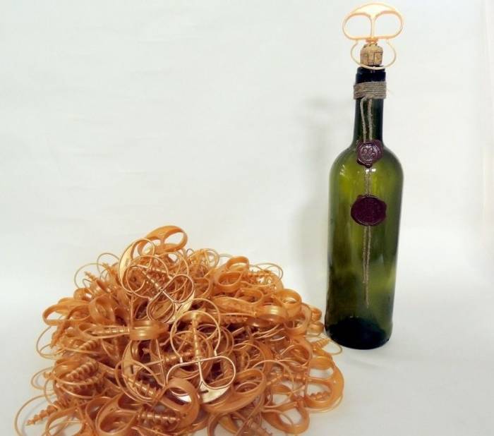 Штопор полимерный одноразовый от производителя