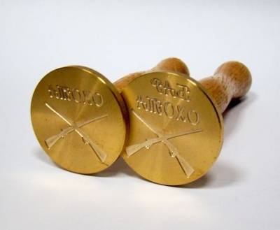 Сургучная печать с логотипом вашего культурно-развлекательного заведения