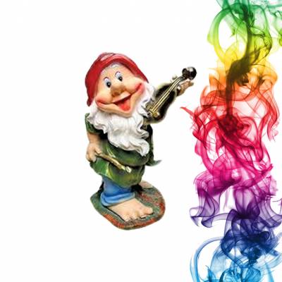 Садовая фигура купить Гном скрипач высота 50 см яблоня