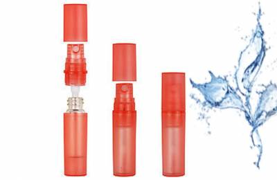 Компактный флакон 5.5 мл из пластика "Шед красный" с распылителем и крышечкой