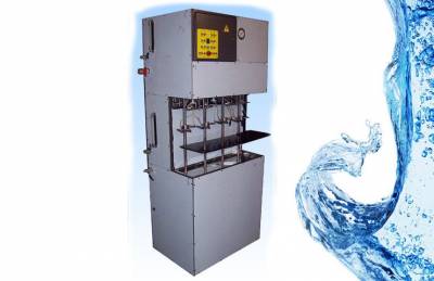 Машина полуавтоматическая для розлива пенящихся жидкостей по уровню "Лейка 1" 