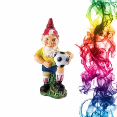 Садовая фигура купить  Гном футболист высота 40 см малина