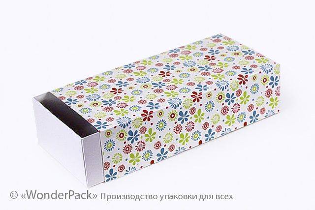Купити Купити Коробочка Пикардия с цветочным рисунком белая в Україні в Україні