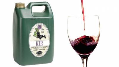 Ежевичное вино Графика