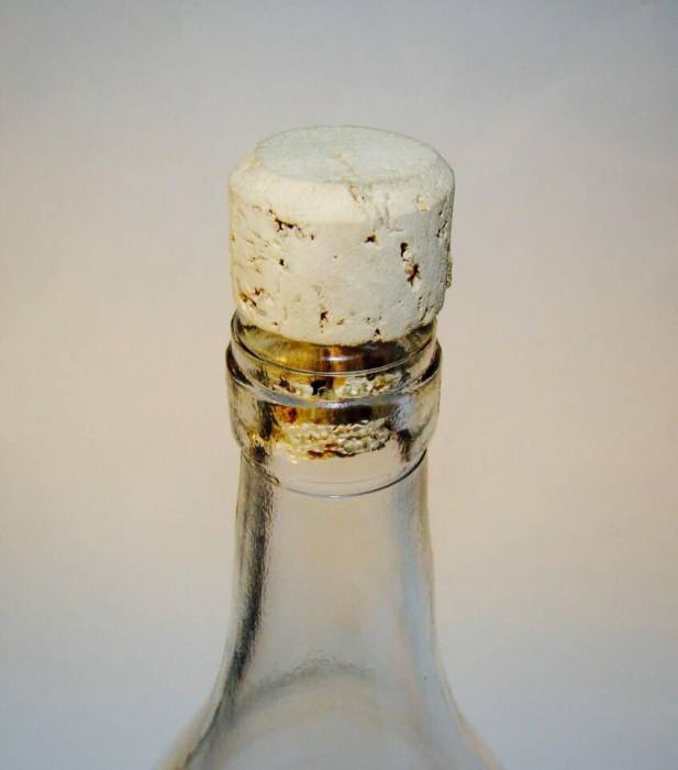 Бутилка скляна «Онтаріо» 3,07 л