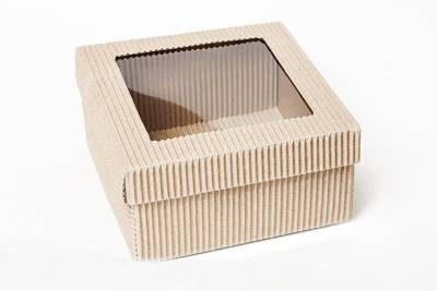 Коробка Премиум гофрированная с окошком