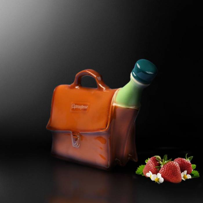 Штоф для водки "Портфель с бутылкой" 1 л