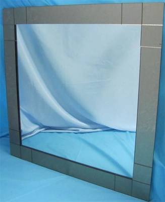 Купить зеркало с декоративными накладками 600 x 600 мм Пеленгас