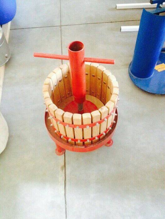 Купити Купити Коньячные бочки дерево Вагнер 100 л в Україні в Україні