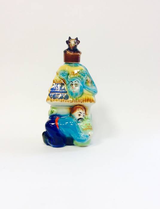 Бутылка Украинская ночь. Продается фарфоровая бутылка