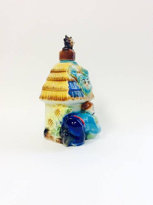 Бутылка Украинская ночь. Продается фарфоровая бутылка