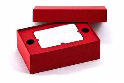 Упаковочная коробочка Мидл красная для карточек