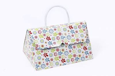 Упаковочная бонбоньерка Сильвия с цветочным принтом 1