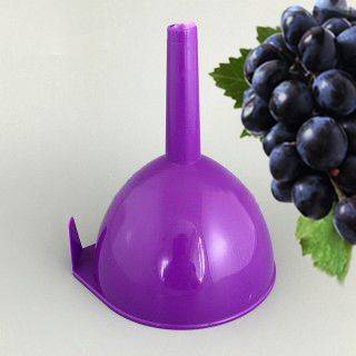 Купить Воронка 85х10 фиолетовая Мира