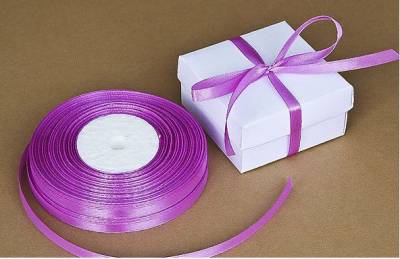 Лента из атласа для декора и упаковки сиреневого цвета